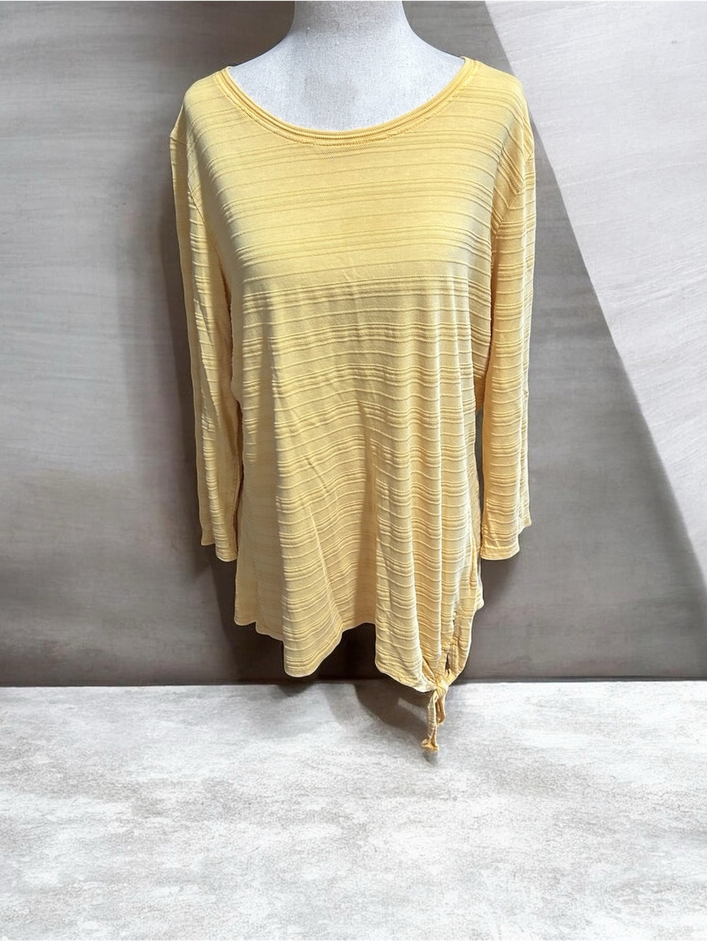 Sonoma Lightweight Yellow Long-Sleeve Top with Side Tie Size Large